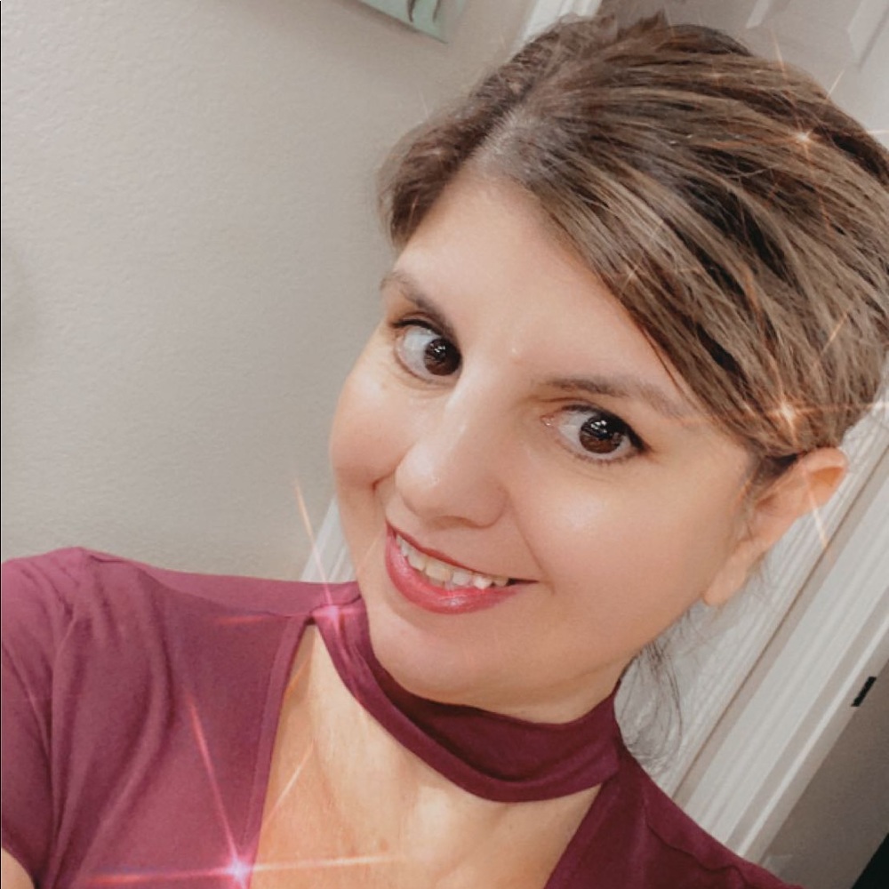 Meet your Posher, Vera